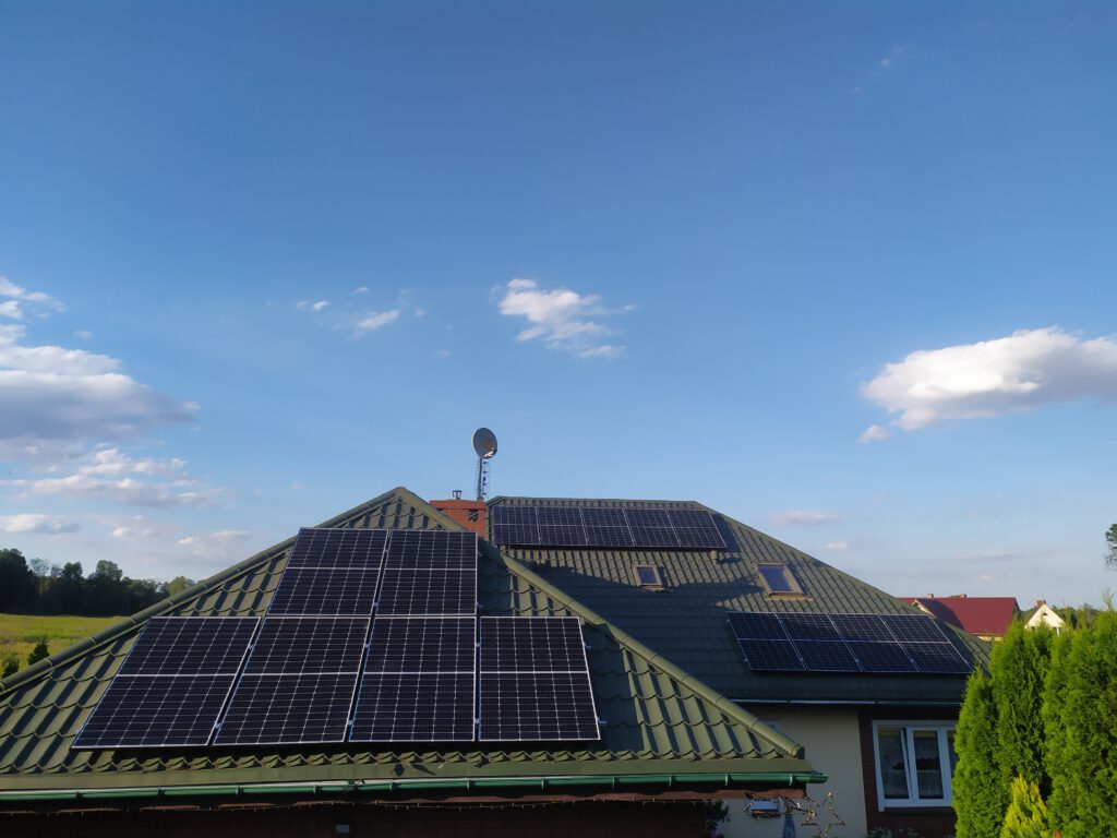 Moc instalacji: ~8kW